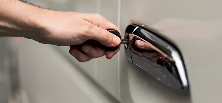 Why Choose Our Auto Locksmith Team in Laredo, TX?